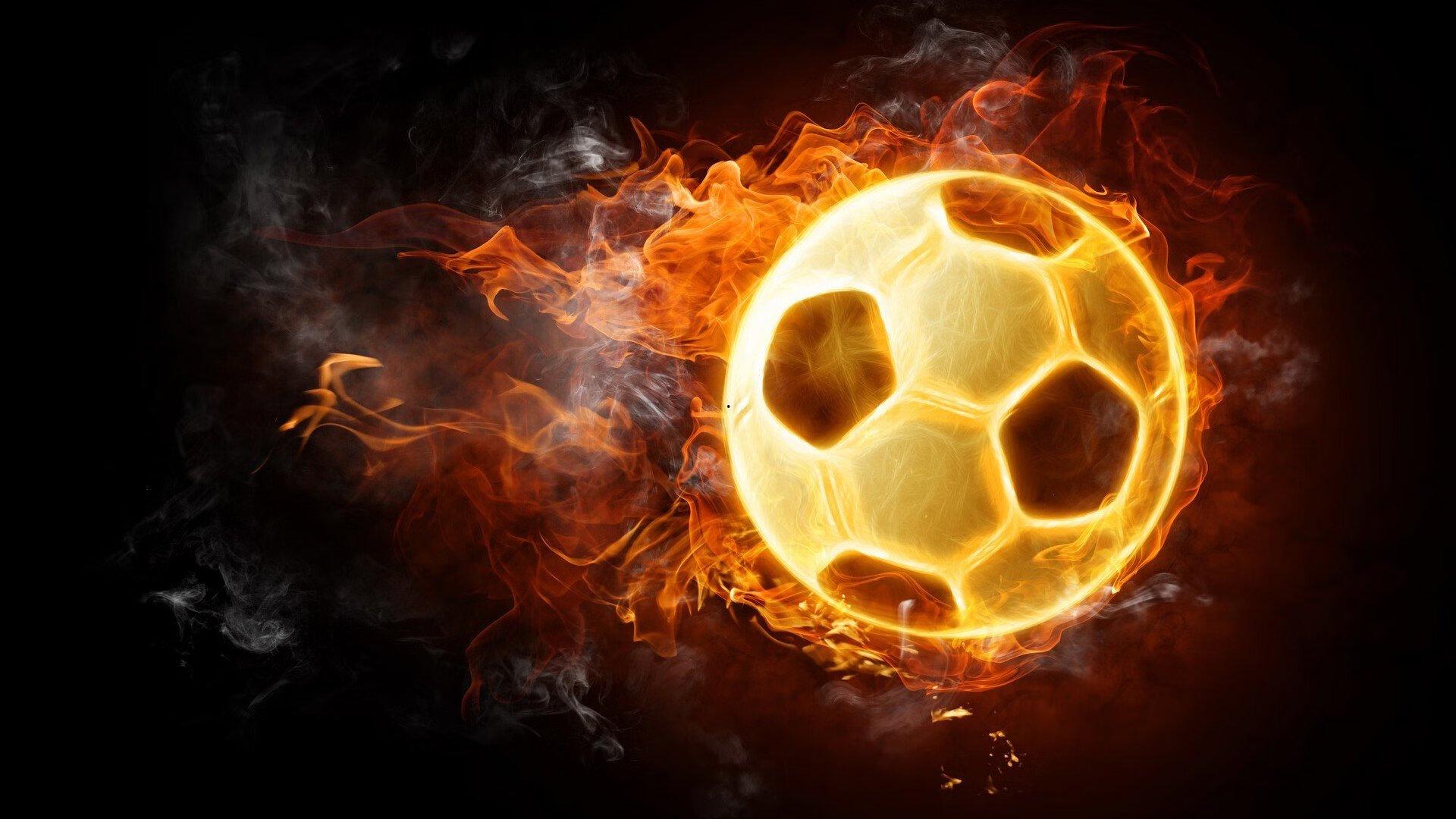 姆巴佩意外伤退引猜想，迪拜之行成焦点；队友桑巴力挺，团队稳固无裂痕